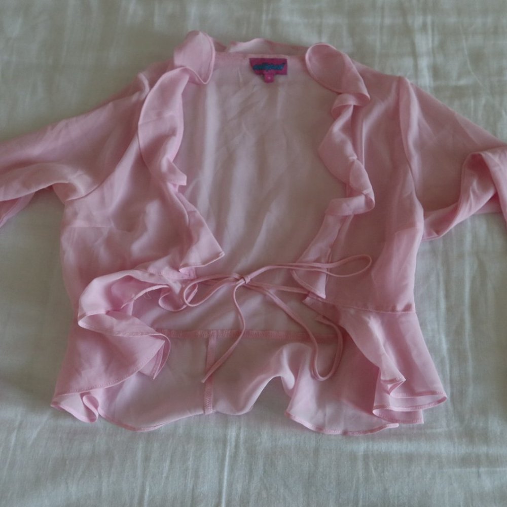 Edikted Pink Ruffle Crop Top - Picture 2 of 2